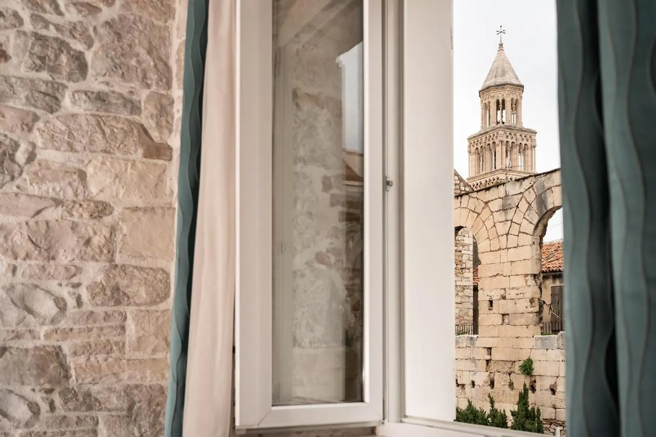 Apartment Tifani Luxury Rooms 2 Split