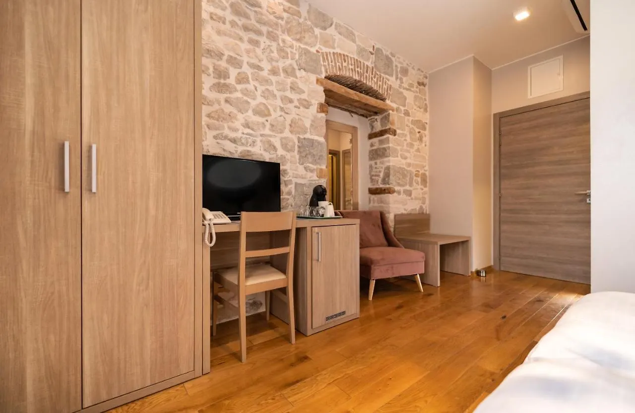 Apartment Tifani Luxury Rooms 2 Split Croatia