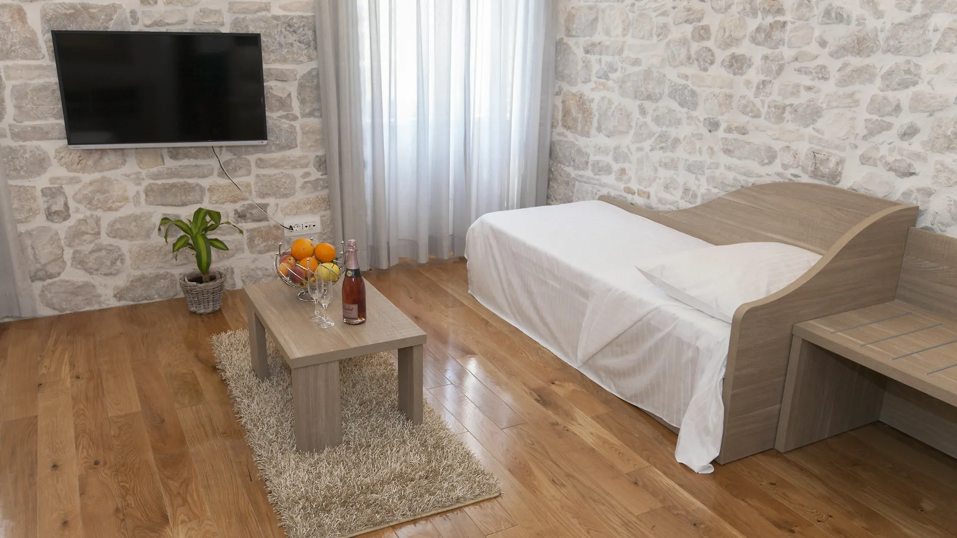 Tifani Luxury Rooms 2 Split